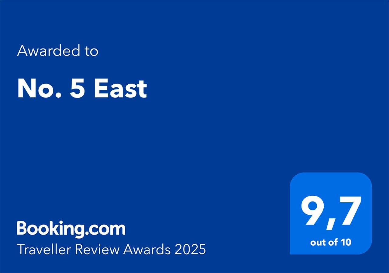 مبيت وإفطار وينيبج No. 5 East المظهر الخارجي الصورة